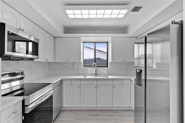 propertyPhotos/23712866_1669657393-2.jpg