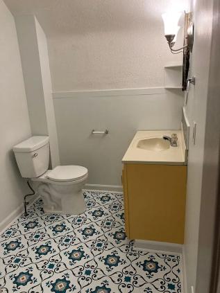 209 Bradford Street Northeast, Grand Rapids, MI - 850 USD/ month