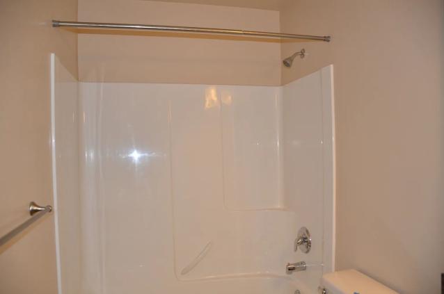 propertyPhotos/25372439_1686319424-2.jpg