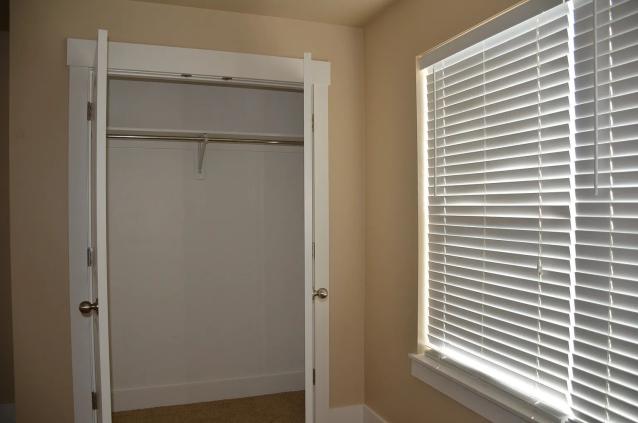 propertyPhotos/25372439_1686319432-3.jpg